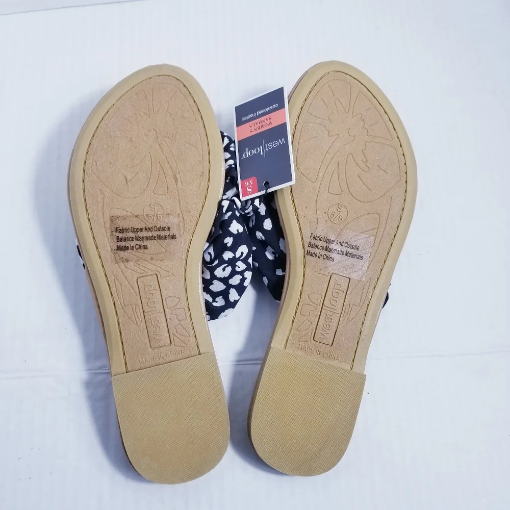NWT WEST LOOP SANDAL WITH BLACK AND WHITE BOW SIZE SMALL 5/6